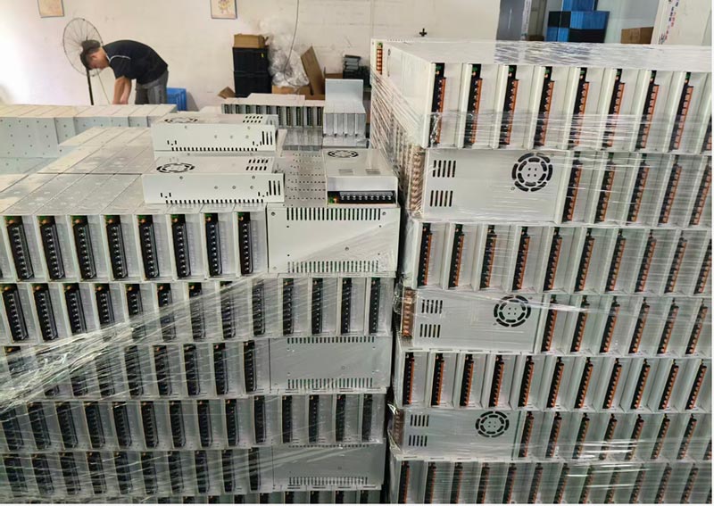 Σας μεταφέρει στην ενιαία κατανόηση της διαδικασίας παραγωγής τροφοδοτικού μεταγωγής και του τόπου αποστολής